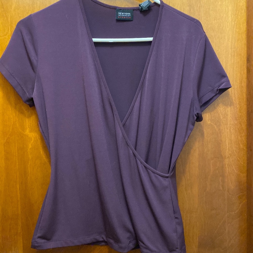 Cross over shirt - size medium